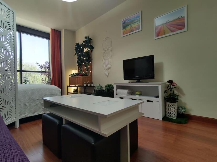 Madrid Alcotour Apto Trabajo Y Relax Alcobendas Ngoại thất bức ảnh